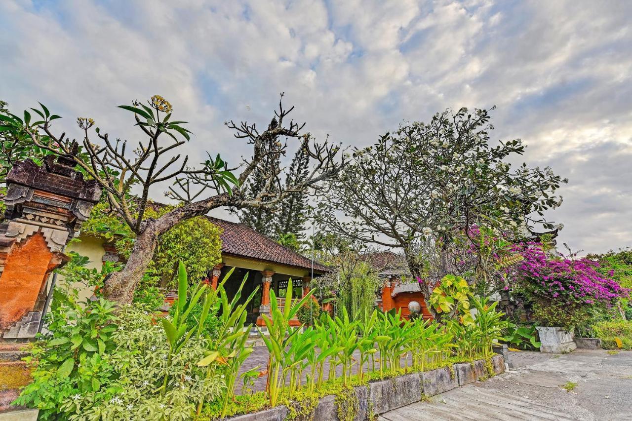 Oyo 91503 Hotel Gedong Ayu Near Sanur Убуд Екстериор снимка