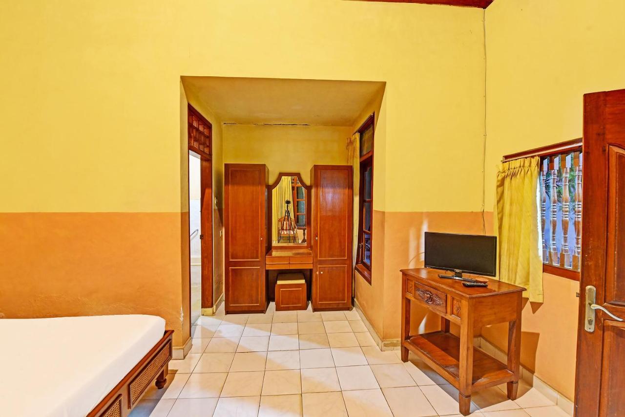 Oyo 91503 Hotel Gedong Ayu Near Sanur Убуд Екстериор снимка